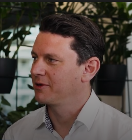 Generate August 2025 Investment Update Video Thumbnail