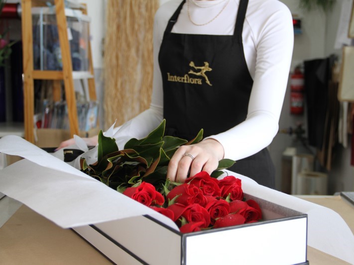Roses crop.jpg