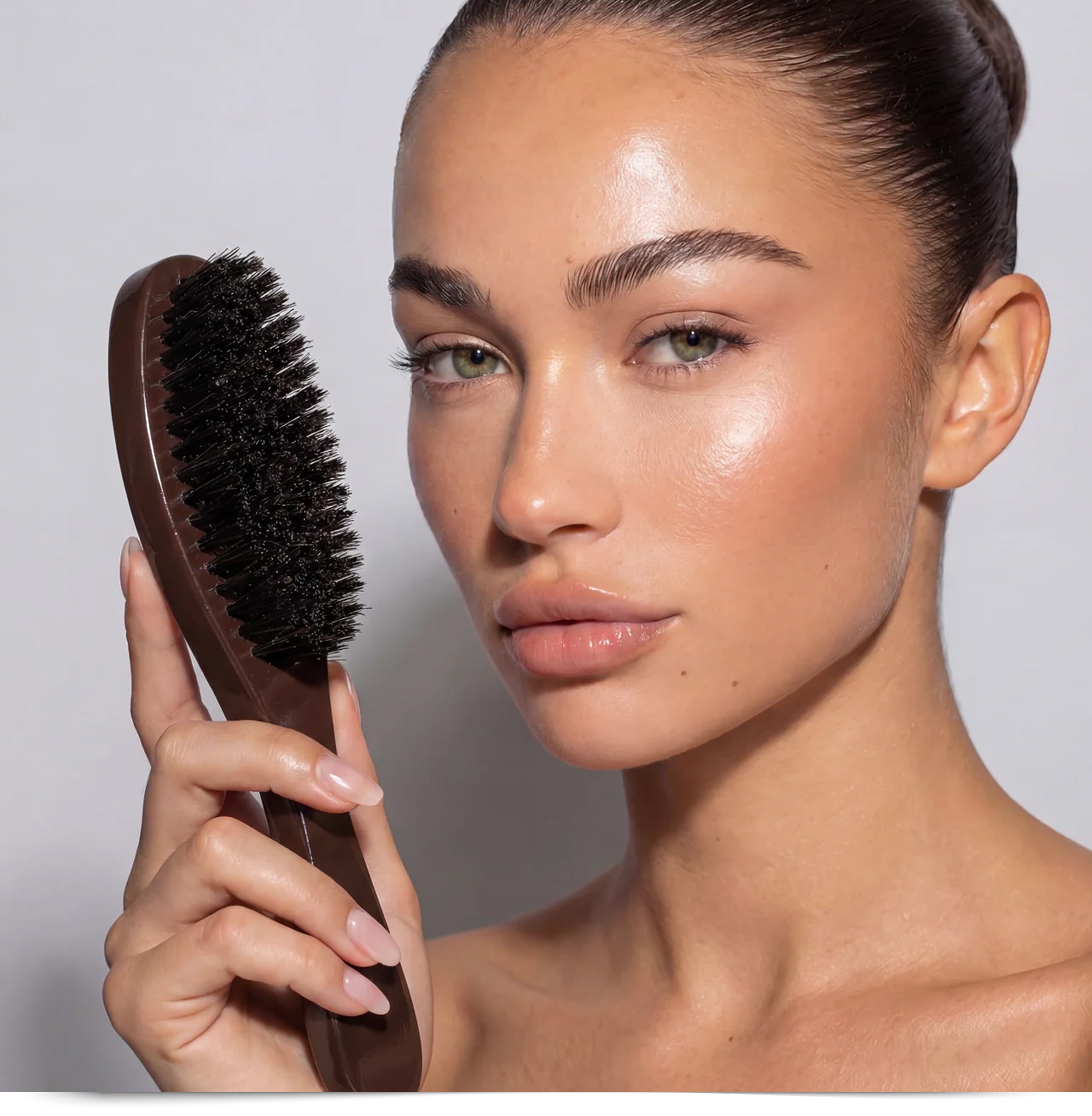Cover-Image-5-Brushes-hair-May26-Image-3.jpg