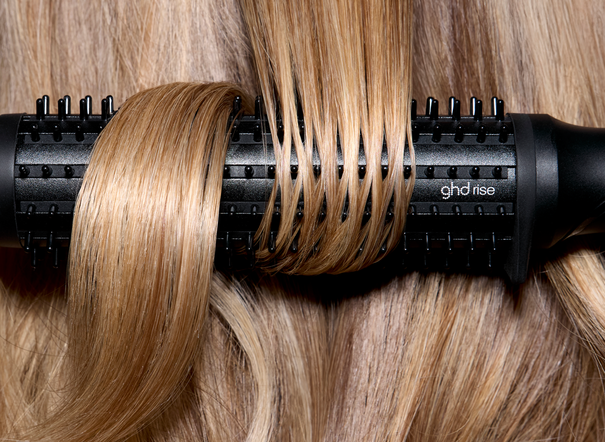 ghd Rise Volumising Hot Brush.png