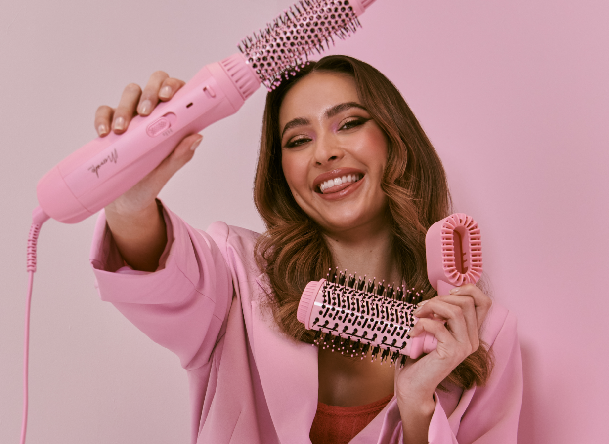 Mermade Interchangable Blow Dry Brush.png