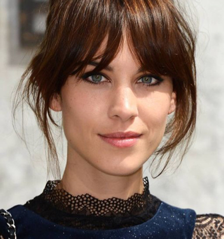 How To Get The Best Curtain Bangs