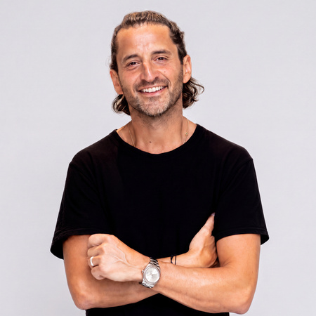 The Story Behind ELEVEN Australia's Miracle Hair Treatment