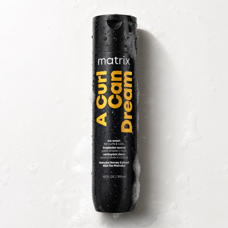 What Is Co-Washing? A Stylist's Guide to Cleansing Conditioners